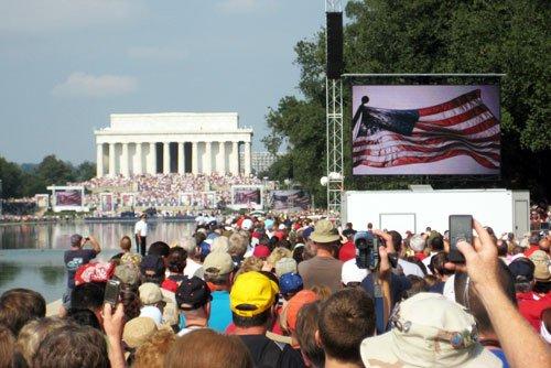 BENEFITS OF LARGE OUTDOOR LED DISPLAY SCREENS FOR EVENTS 